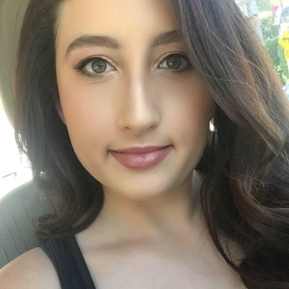 Meet your Posher, Samantha